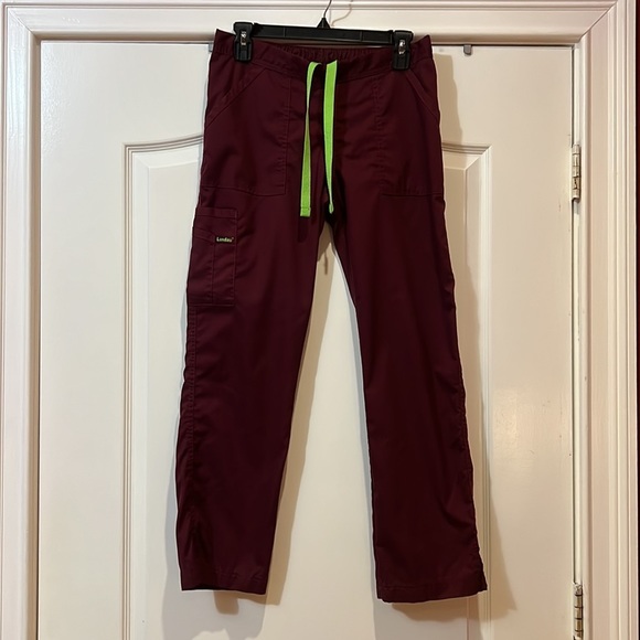 Thomas Edison State University Nursing Student Uniform - Picture 7 of 16